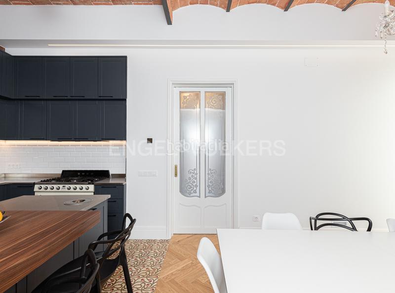 Foto 20cfbfe8-5ff8-4f5a-9859-fb8c532d73de. Rent house with heating parking pool in El Coll Barcelona