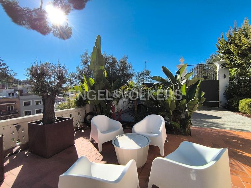 Foto 2c6a7ccb-aa91-4b5f-85a7-e06308f32887. Rent house with heating parking pool in El Coll Barcelona