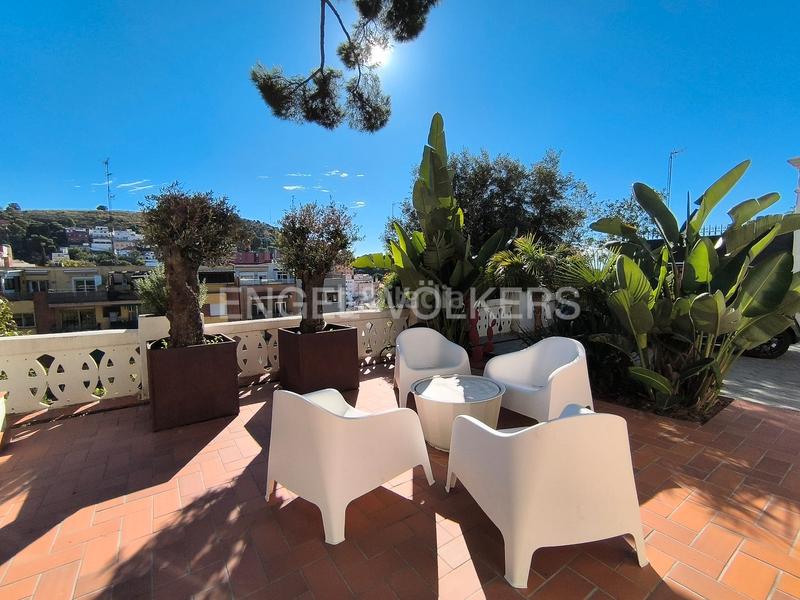 Foto 3dde426b-35dc-479a-aa9f-b2d77f916fa4. Rent house with heating parking pool in El Coll Barcelona