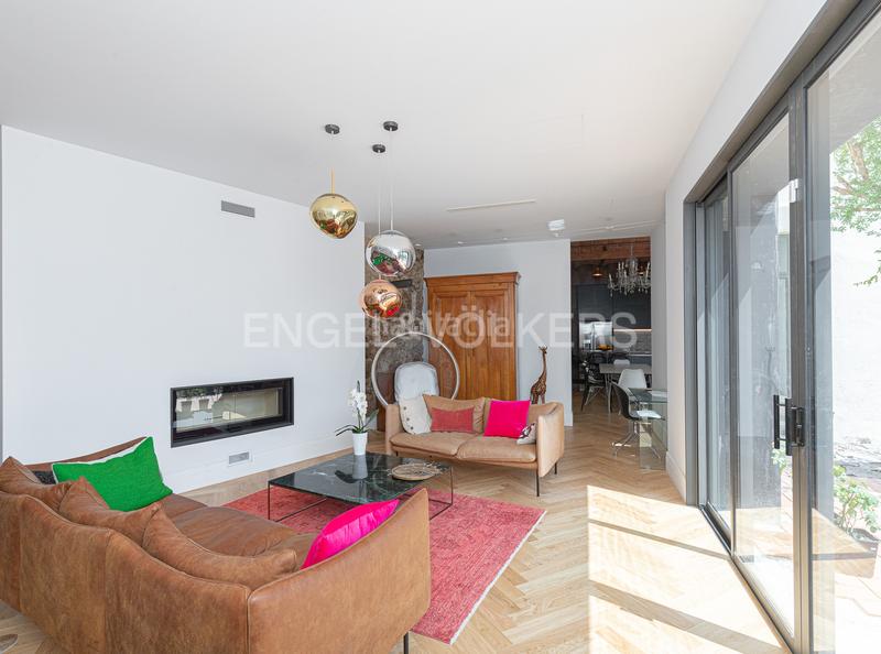 Foto 875f3560-8b2c-4d16-bd67-c69a817f8883. Rent house with heating parking pool in El Coll Barcelona