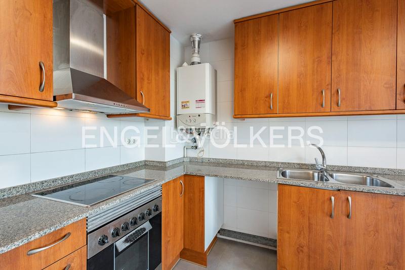 Foto 05d49763-8c15-4520-83b0-a178bb92996b. Apartament amb calefacció aparcament a Papiol (El)