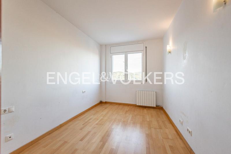 Foto 1edb52c0-d726-4672-8723-418c7bd5b48c. Apartament amb calefacció aparcament a Papiol (El)