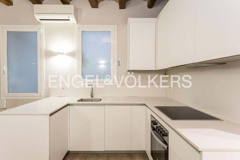 Foto d0375008-9cb6-4b60-afa2-e056feb4d70c. Lloguer apartament amb calefacció a St. Pere - Sta. Caterina - El Born Barcelona