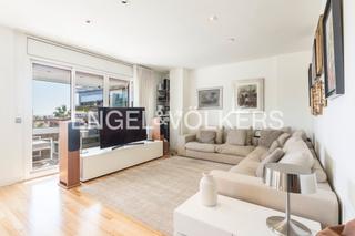 Apartament a Tres Torres. Piso reformado y luminoso en tres torres