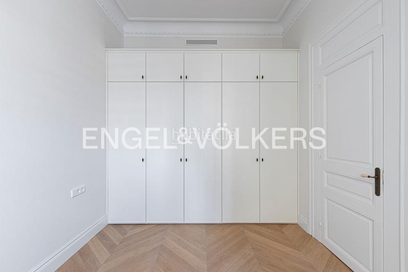 Foto 4c186e47-414e-4d74-b1a5-9049d9425a78. Alquiler apartamento precioso piso reformado en eixample dreta larga estancia en Barcelona