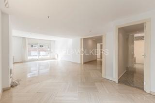 Apartament a Sant Gervasi - Galvany. Luminoso piso en calle freixa
