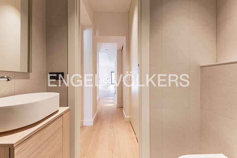 Foto 5a9b981b-bc0c-41ba-973b-e406bfbfd844. Attico con riscaldamento in Sant Gervasi - Bonanova Barcelona