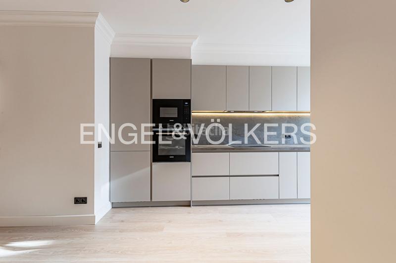 Foto 77bd060d-8aed-4ffc-bff2-25540a217b64. Attico con riscaldamento in Sant Gervasi - Bonanova Barcelona