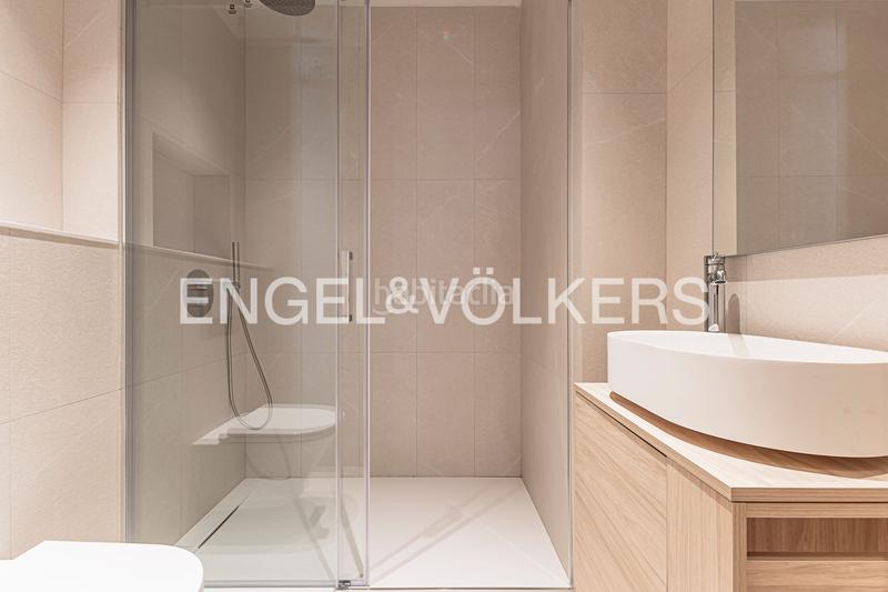 Foto c73f7556-acf6-4bfa-a937-b12bfa803d8d. Attico con riscaldamento in Sant Gervasi - Bonanova Barcelona