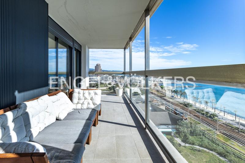 Foto 160a64f9-8b21-413e-83fe-45e548aae028. Appartement mit heizung parking pool in El Rengle Mataró