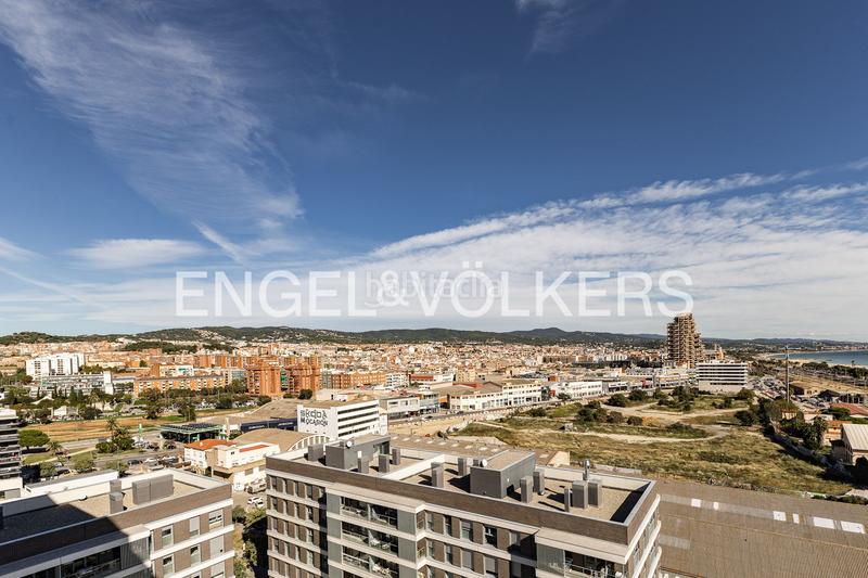 Foto 53dd446e-4b4f-4da1-8b8d-b3dc24b865c3. Appartement mit heizung parking pool in El Rengle Mataró