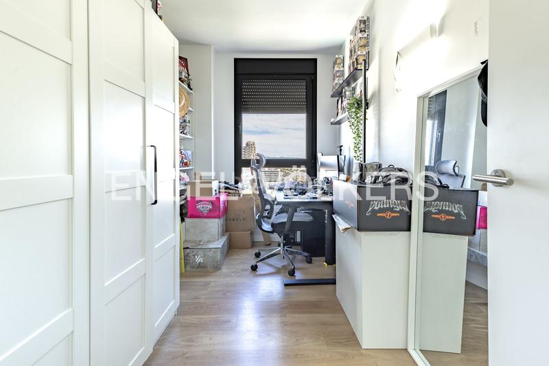 Foto cf71f932-4491-4671-a2df-f983b204f44b. Appartement mit heizung parking pool in El Rengle Mataró