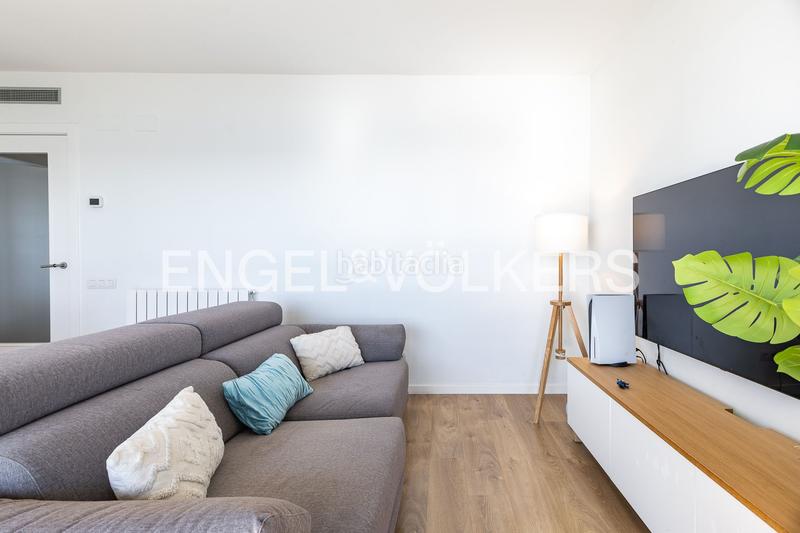 Foto d0c05ba2-fd18-4c46-a1bd-c64b39fe03b8. Appartement mit heizung parking pool in El Rengle Mataró