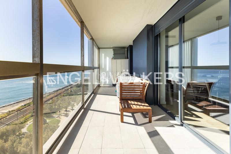 Foto df7b2f4e-6a99-4a21-b948-e6034bcc42d6. Appartement mit heizung parking pool in El Rengle Mataró