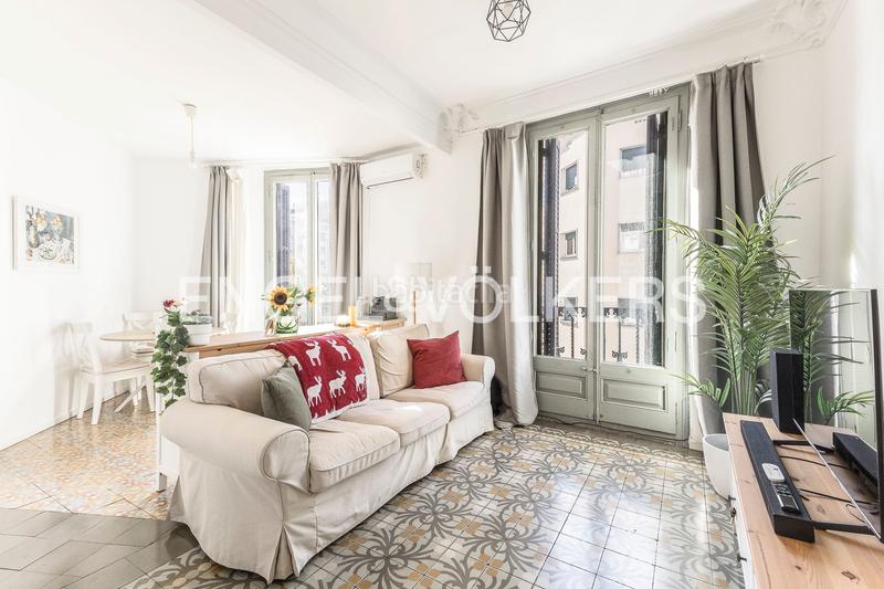 Foto a313b76c-034d-4cfb-ae3e-162c012d1326. Apartament amb calefacció a Hostafrancs Barcelona