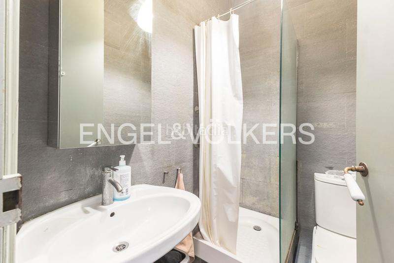 Foto a8036484-6aff-45aa-a297-30579959f411. Apartament amb calefacció a Hostafrancs Barcelona