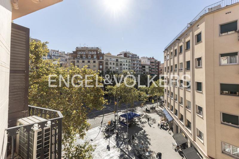 Foto bb70e6e5-9abc-415c-9457-ce6a9107f58f. Apartament amb calefacció a Hostafrancs Barcelona