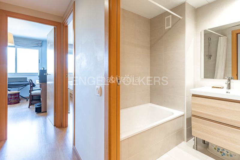 Foto 915f946e-c1db-435e-860a-d2e4ff3dbb6b. Apartament amb calefacció aparcament a Mas Rampinyo - Montcada Nova - Carrerada Montcada i Reixac