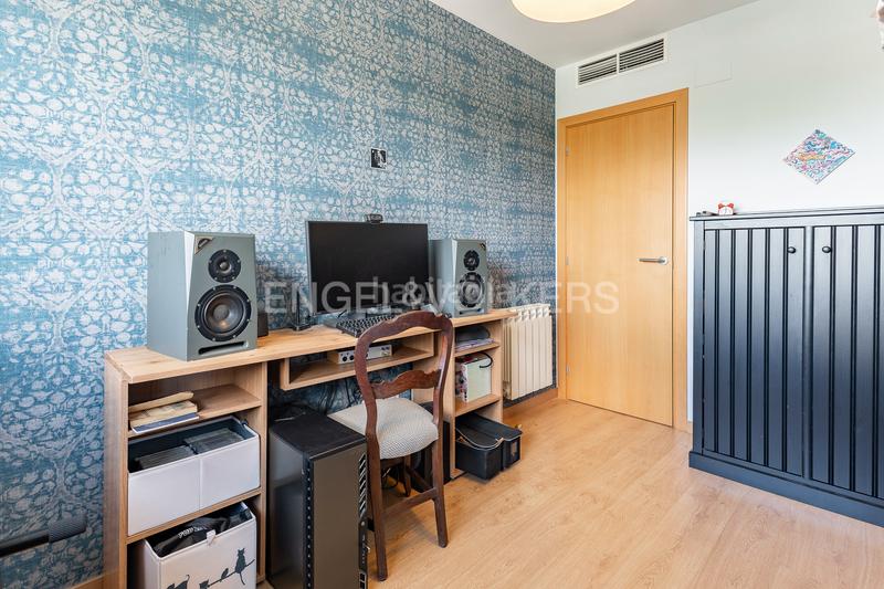 Foto d2e7de70-a308-41b2-851a-e450aba03534. Apartament amb calefacció aparcament a Mas Rampinyo - Montcada Nova - Carrerada Montcada i Reixac