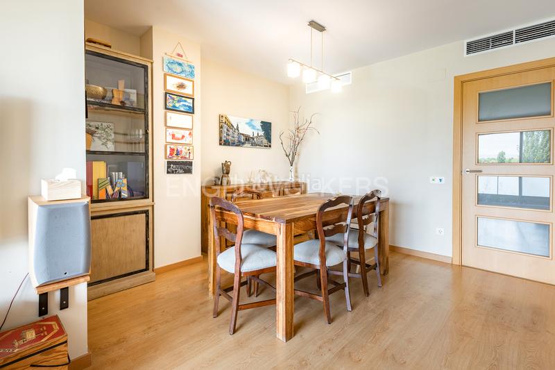 Foto f1566e61-87b1-4aad-8e68-53e473b44e92. Apartament amb calefacció aparcament a Mas Rampinyo - Montcada Nova - Carrerada Montcada i Reixac