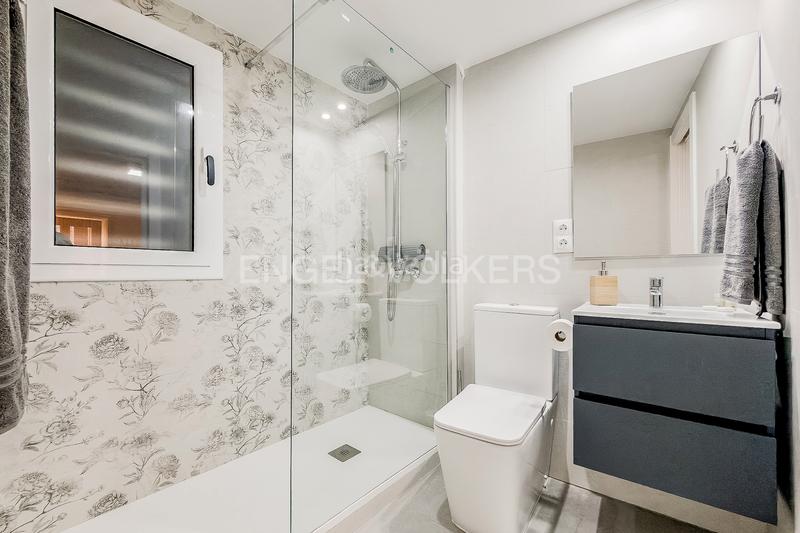 Foto 2bb5c39c-b8a7-4283-b177-f6038e6cc6a0. Lloguer apartament amb calefacció a Raval Barcelona