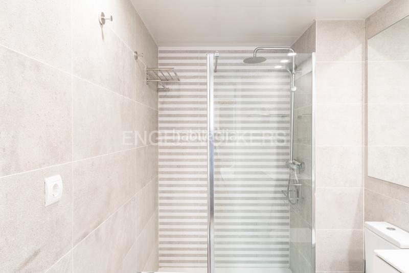 Foto 47d06054-c205-4a57-b1cd-eed369fb3e6c. Piccolo appartamento con riscaldamento parcheggio piscina in Sant Andreu de Llavaneres