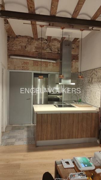 Foto 645a6c40-60c7-4285-8045-f6d3160a1d93. Alquiler apartamento maravilloso piso en gotico temporal en Barcelona