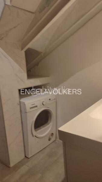 Foto 524b7286-7773-4ecc-8f06-9e5717b05268. Location appartement avec chauffage dans St. Pere - Sta. Caterina - El Born Barcelona