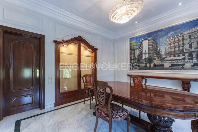 Foto 238d0071-fa71-409c-b11c-1e5d424d981f. Casa con riscaldamento piscina in Mira-sol Sant Cugat del Vallès