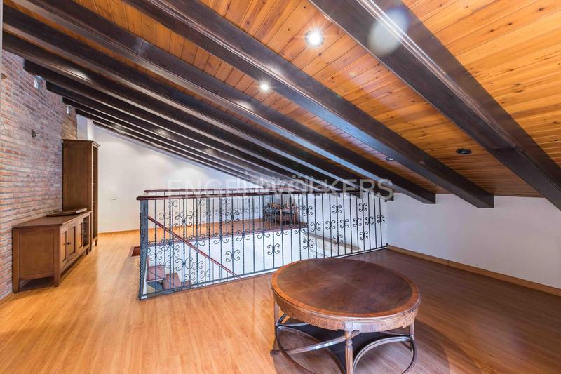 Foto 5b7b573d-5a99-4cde-8e6c-85e766da47e9. Casa con riscaldamento piscina in Mira-sol Sant Cugat del Vallès