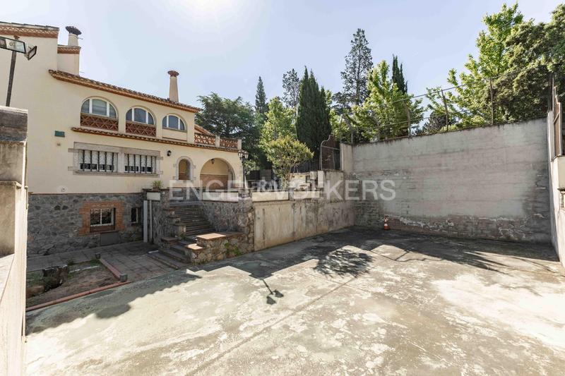 Foto 9d70ed44-f200-4c7e-9dd5-86e267e78c54. Casa con riscaldamento piscina in Mira-sol Sant Cugat del Vallès