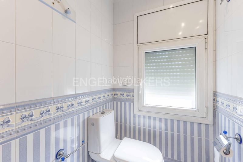 Foto b15adcc5-07f5-4a30-99ab-dc9908998154. Casa con riscaldamento piscina in Mira-sol Sant Cugat del Vallès