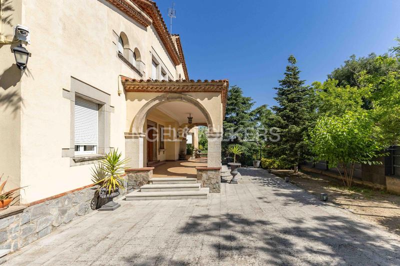 Foto c847f4c0-4242-4afc-b5e4-612249c3c3dd. Casa con riscaldamento piscina in Mira-sol Sant Cugat del Vallès