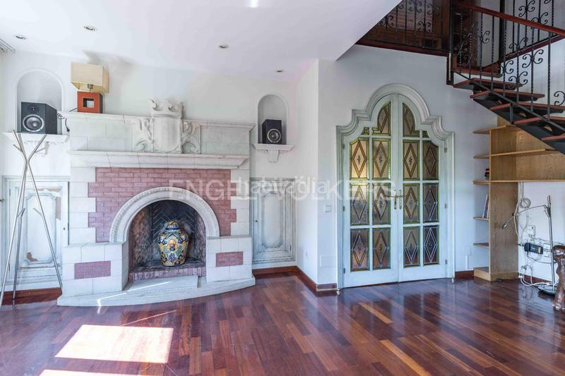 Foto c85b4627-78c5-4427-933e-c73029c5ea7e. Casa con riscaldamento piscina in Mira-sol Sant Cugat del Vallès