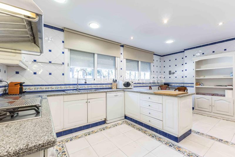 Foto f5daf36e-7374-43eb-96c2-aa27aa100559. Casa con riscaldamento piscina in Mira-sol Sant Cugat del Vallès