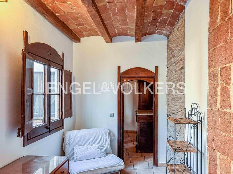 Foto 5a306011-d3c0-4704-9b25-ebc528ea0d53. Location appartement avec chauffage dans Gòtic Barcelona