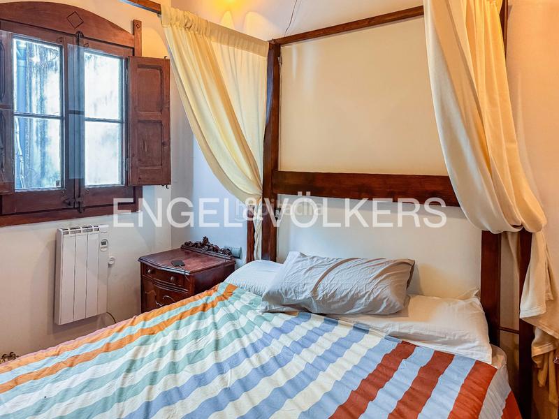 Foto 7e90418f-b699-44e5-968c-a1e078ae64de. Miete appartement mit heizung in Gòtic Barcelona