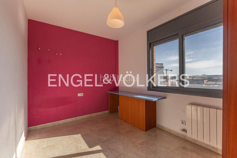 Foto b5cc2b2b-d054-479e-9659-40a8745a5bc3. Piccolo appartamento con riscaldamento parcheggio in Ripollet