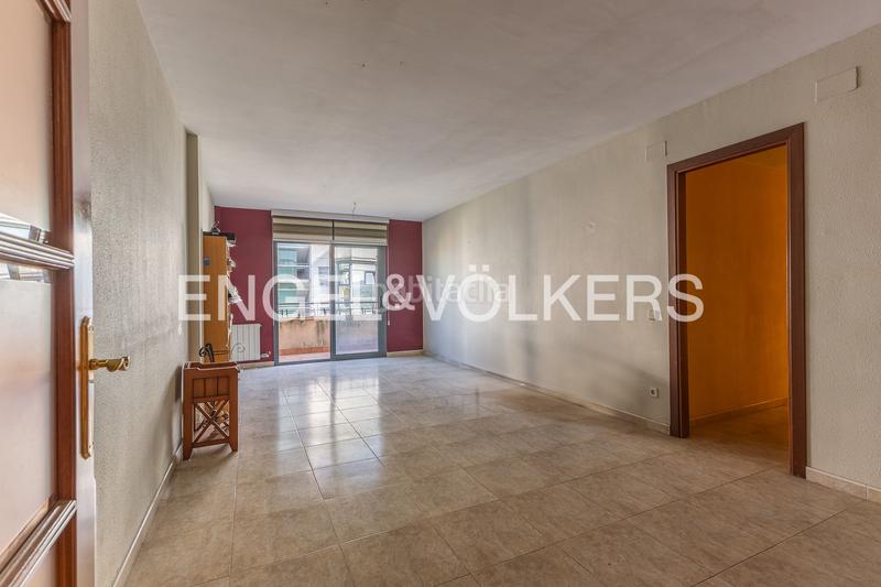 Foto bc365734-5cbb-4907-b5e5-f3975490113f. Piccolo appartamento con riscaldamento parcheggio in Ripollet