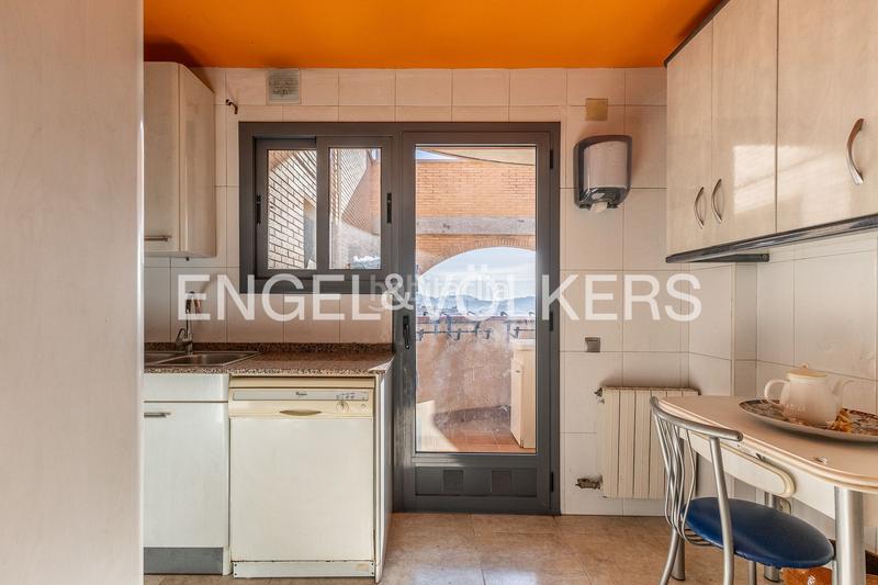 Foto f8d9438f-51b6-47e6-bc37-13605f83d6cb. Piccolo appartamento con riscaldamento parcheggio in Ripollet