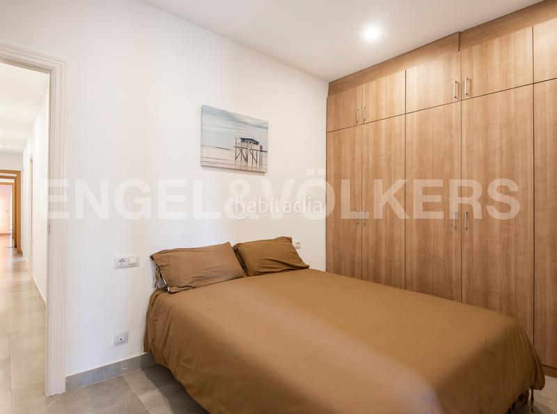 Foto 1e925b35-6d43-4aab-90a9-07ff2e8b50fb. Lloguer apartament amb calefacció a La Nova Esquerra de l´Eixample Barcelona