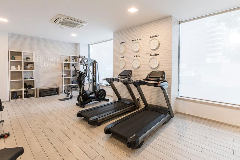 Foto 060e4437-bf7d-4f30-8a36-ad1aa349c88f. Piccolo appartamento con riscaldamento parcheggio piscina in Barcelona