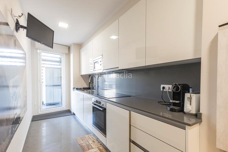 Foto 450a7348-cbf9-43e9-aaf4-7fb8aceacb58. Piccolo appartamento con riscaldamento parcheggio piscina in Barcelona