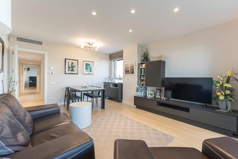 Foto 532614b1-07b7-4803-a2db-ea5a17cf5354. Piccolo appartamento con riscaldamento parcheggio piscina in Barcelona