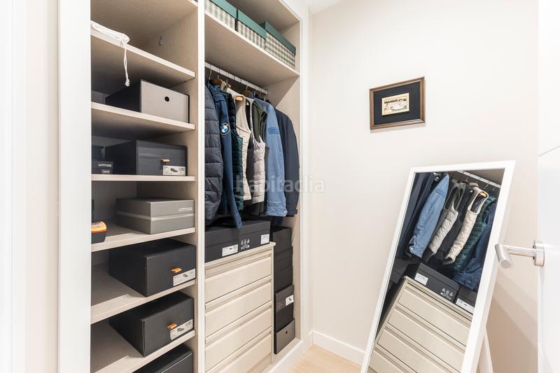 Foto 7e62bc94-cf39-46c1-8902-8a028a881c21. Piccolo appartamento con riscaldamento parcheggio piscina in Barcelona