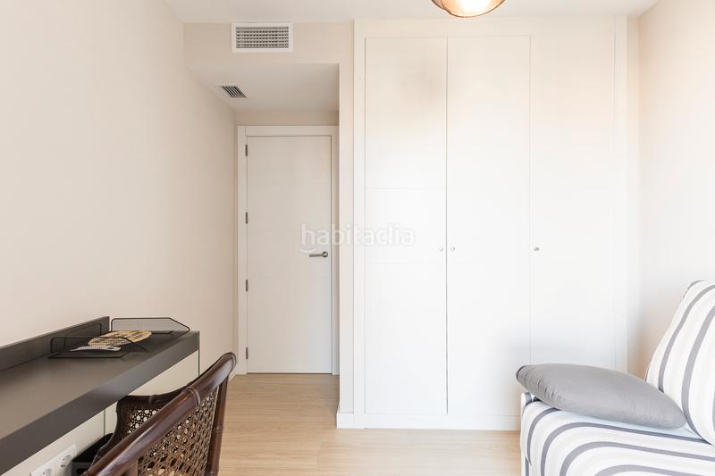 Foto b2bb671f-2878-4008-9770-9a9476578beb. Piccolo appartamento con riscaldamento parcheggio piscina in Barcelona