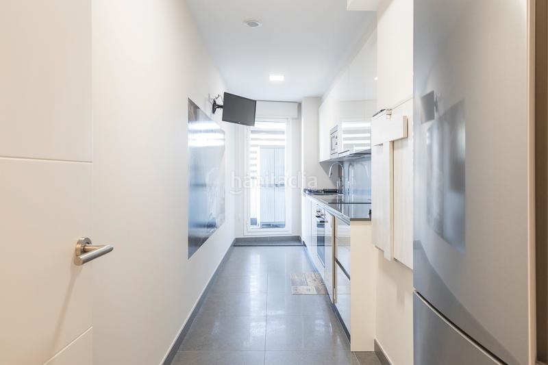 Foto b477b3e1-e8d8-4697-80fa-452b223aad7f. Piccolo appartamento con riscaldamento parcheggio piscina in Barcelona