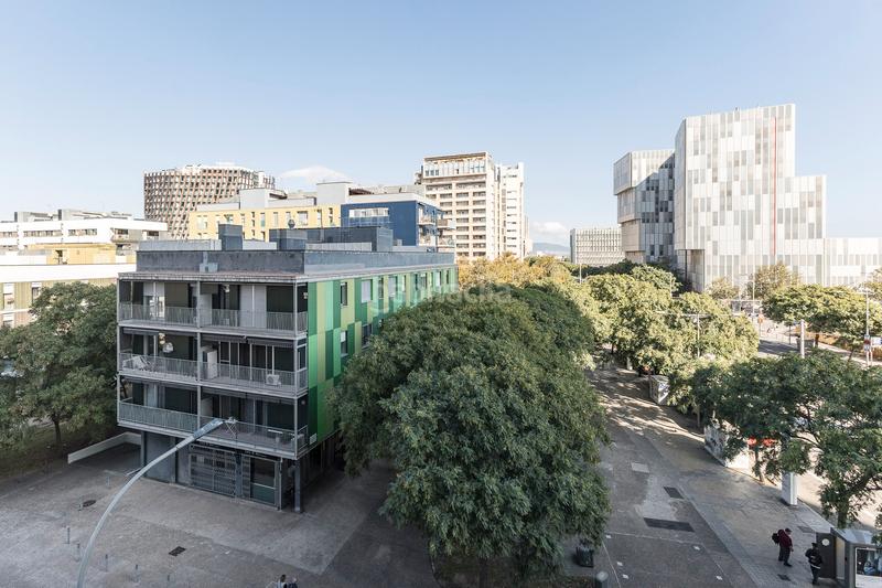 Foto cbe41278-35ef-4e3f-8c06-9dff24c30187. Piccolo appartamento con riscaldamento parcheggio piscina in Barcelona