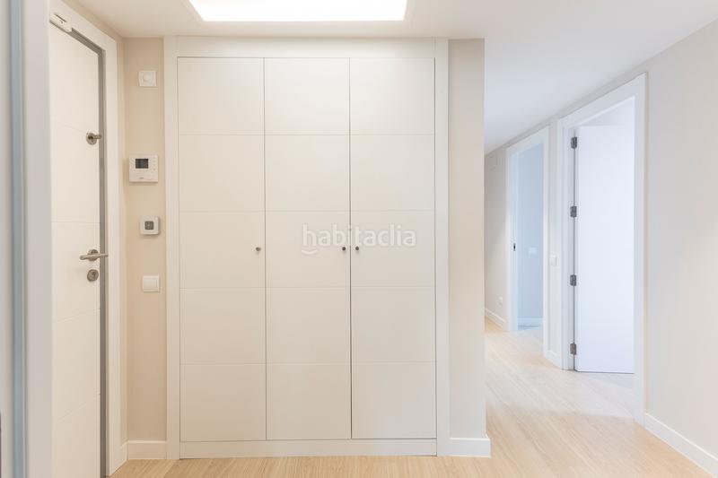 Foto d403a4f2-ab20-4fea-9236-6b84d93ea80c. Piccolo appartamento con riscaldamento parcheggio piscina in Barcelona