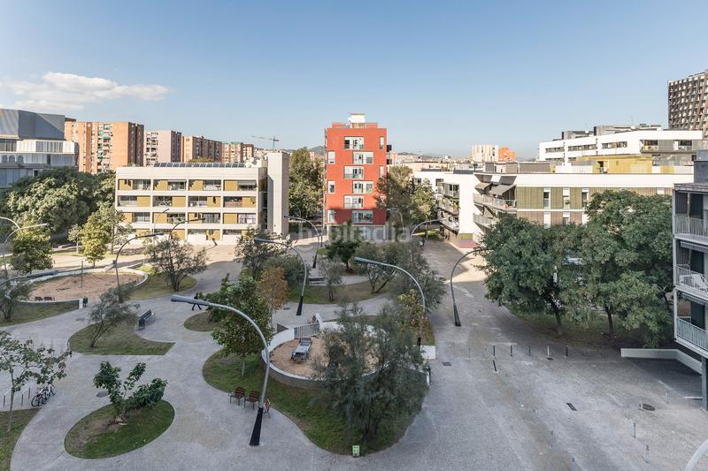 Foto dba30f15-9eab-4f9a-a6ed-e091d549c641. Piccolo appartamento con riscaldamento parcheggio piscina in Barcelona